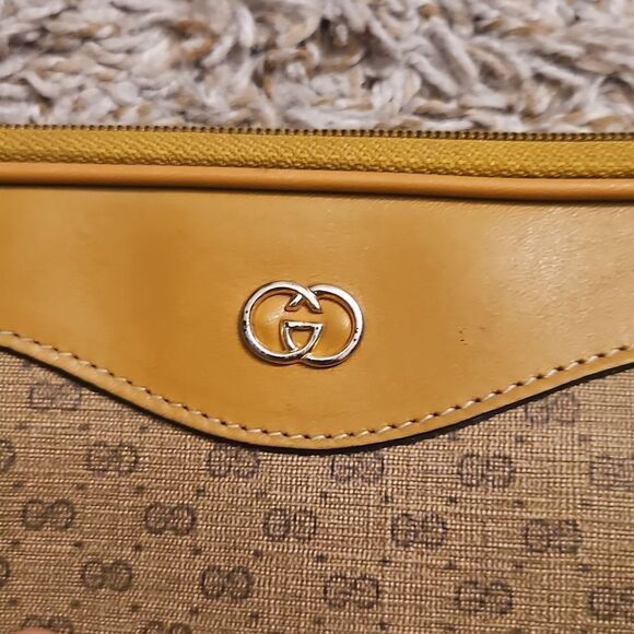Vintage Gucci GG Monogram Clutch / Shoulder Bag - Needs Repair - Picture 3 of 11